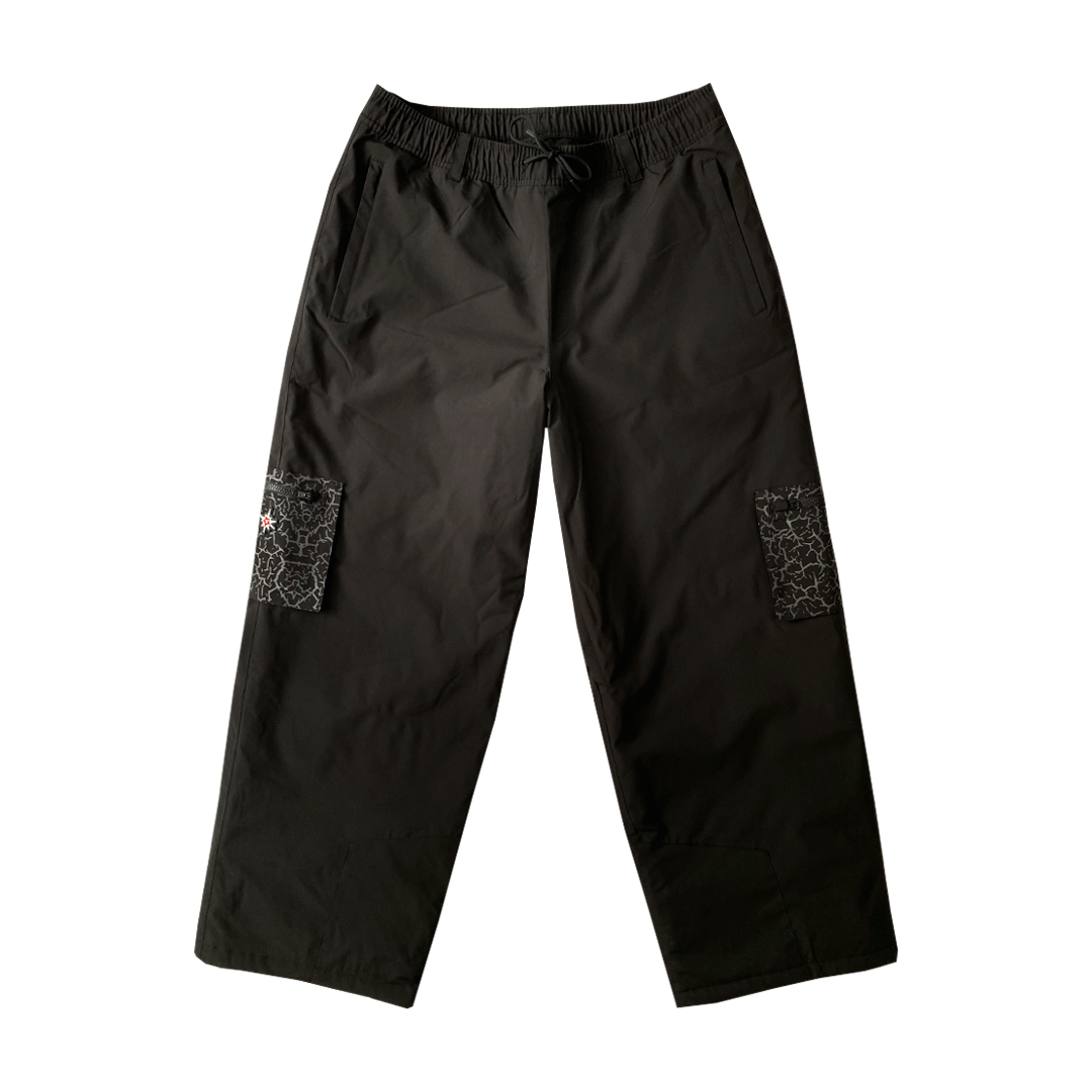 V's (black)